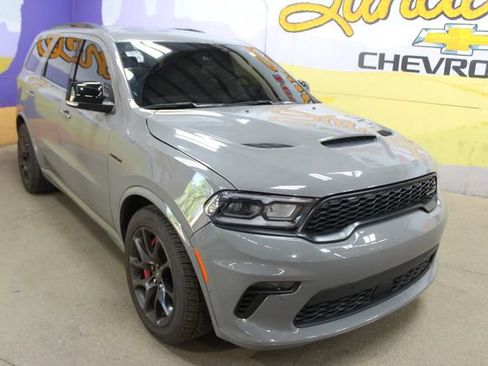 Used 2023 Dodge Durango R/T w/ Tow 'N Go Package AWD/4WD image 2