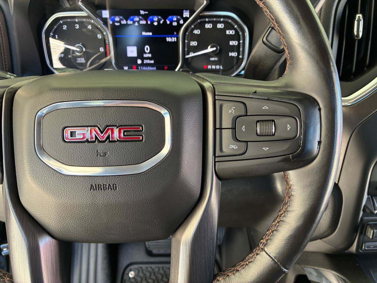 Used 2021 GMC Sierra 1500 AT4 w/ AT4 Premium Package AWD/4WD image 27