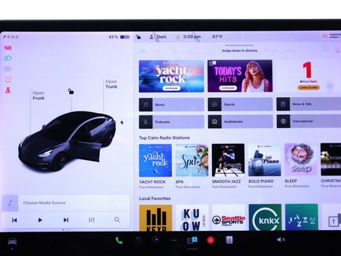 Used 2018 Tesla Model 3 image 15