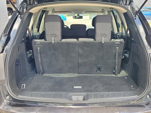 Used 2019 Nissan Pathfinder SV FWD image 7