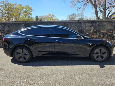 Used 2019 Tesla Model 3 Long Range image 9