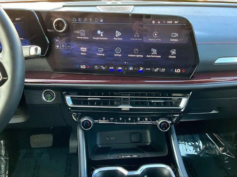 Used 2024 Chevrolet Traverse RS w/ LPO, Floor Liner Package image 6