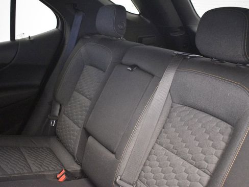 Used 2020 Chevrolet Equinox LT image 32