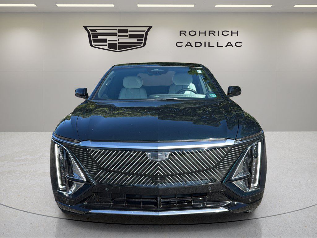 Certified 2024 Cadillac Lyriq Luxury w/ LPO, Floor Liner Package AWD/4WD image 2