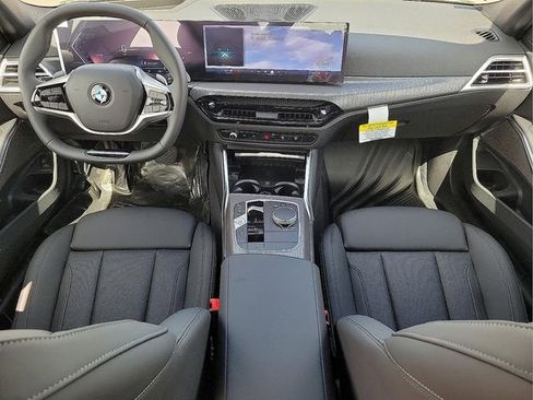 Used 2026 BMW 330i xDrive Sedan w/ Premium Package AWD/4WD image 13