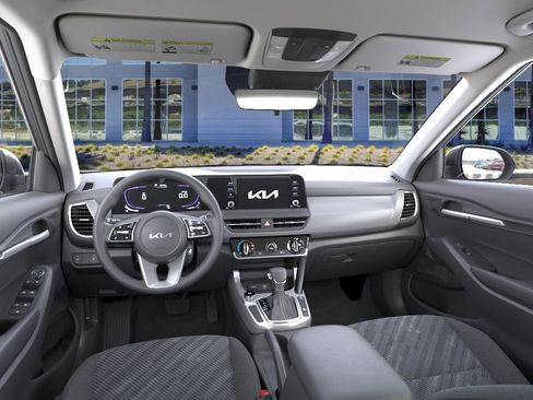 New 2026 Kia Seltos LX FWD image 14