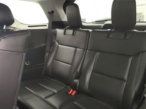 Used 2023 Ford Explorer XLT w/ Equipment Group 202A image 36