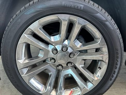 Used 2018 GMC Yukon SLT w/ Premium Edition RWD image 3