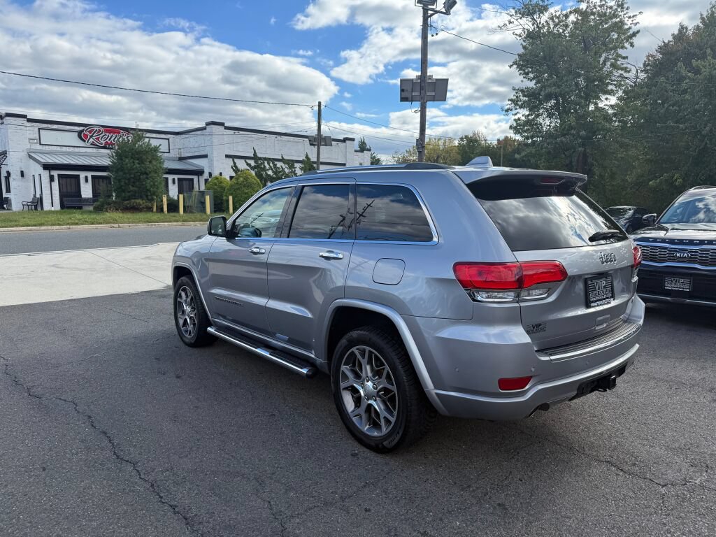 Used 2020 Jeep Grand Cherokee Overland w/ Trailer Tow Group IV RWD image 5