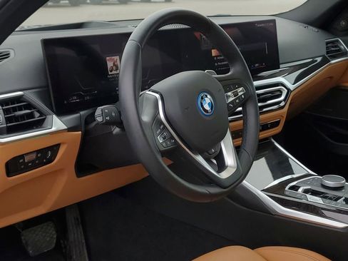 Used 2023 BMW 330e xDrive w/ Premium Package image 10