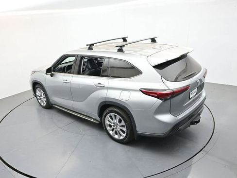 Used 2021 Toyota Highlander Limited AWD/4WD image 36