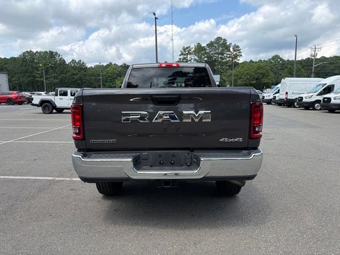 Used 2026 RAM 2500 Big Horn AWD/4WD image 6