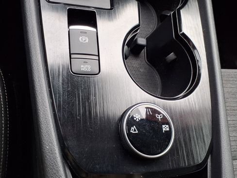 Certified 2023 Nissan Rogue SV image 21