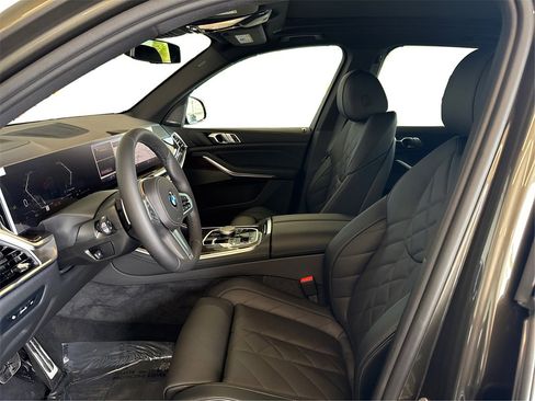 New 2026 BMW X5 xDrive40i w/ M Sport Package image 9