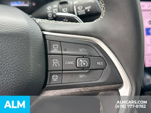 Used 2024 Jeep Grand Cherokee Limited 4xe AWD/4WD image 31