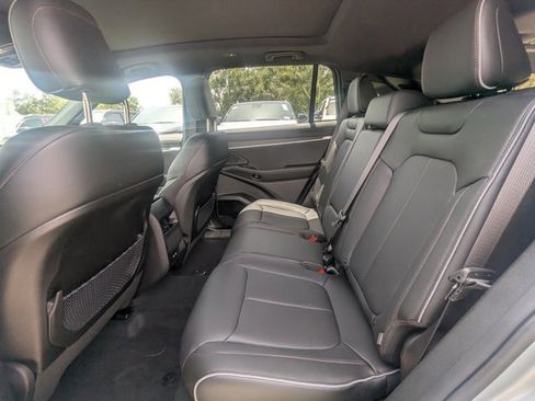 New 2025 Jeep Wagoneer S Limited image 12