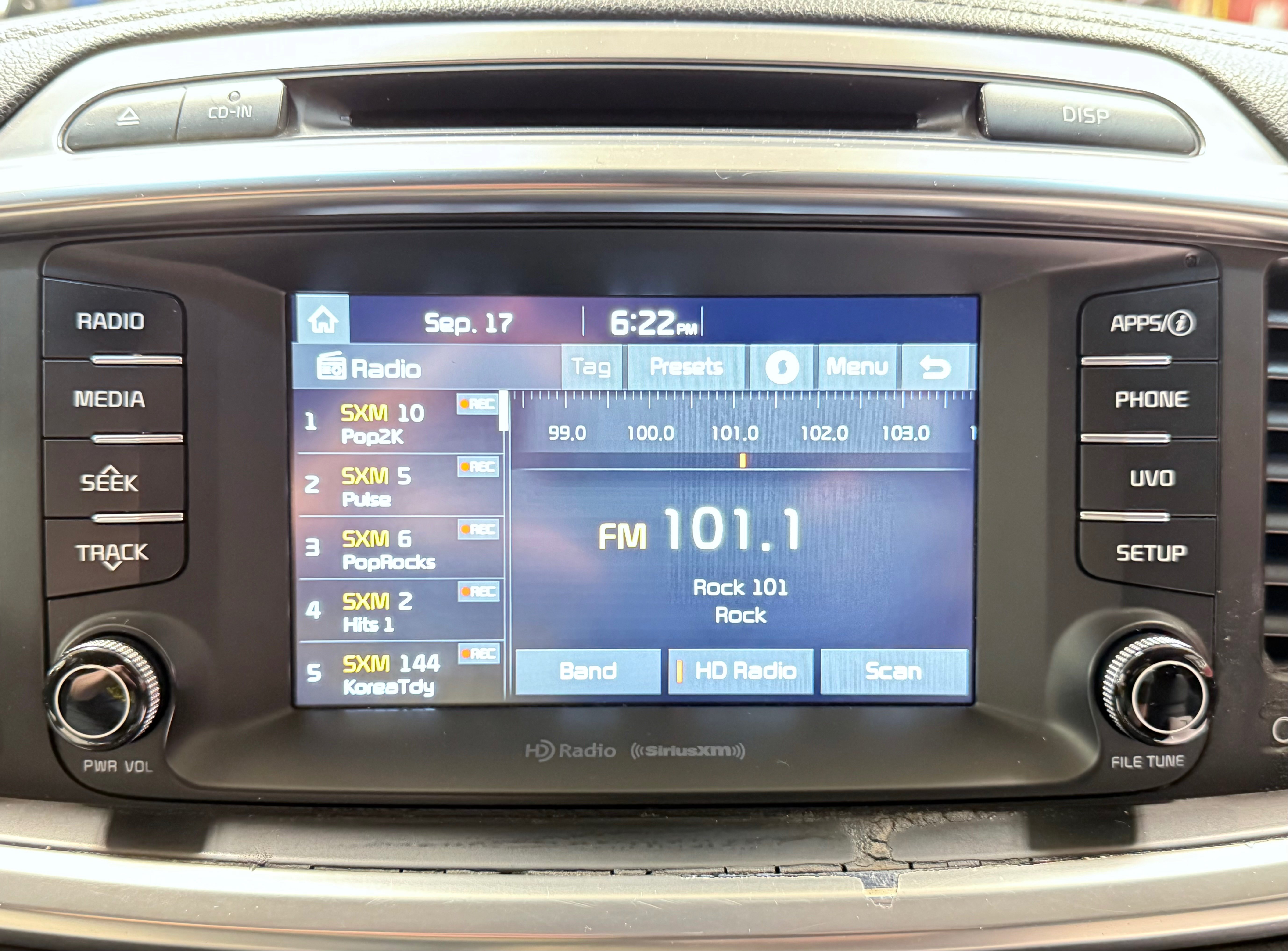 Used 2017 Kia Sorento EX AWD/4WD image 26