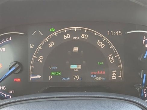 Certified 2025 Toyota RAV4 XLE image 25