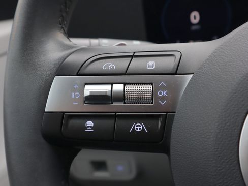 Used 2024 Hyundai Kona SEL w/ Convenience Package image 16