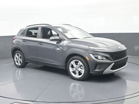 Used 2023 Hyundai Kona SEL w/ Cargo Package AWD/4WD image 8