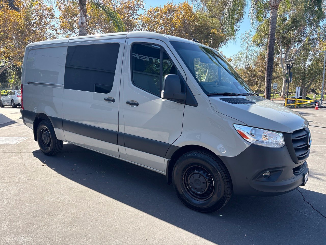 Certified 2025 Mercedes-Benz Sprinter 2500 image 4