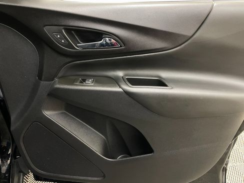 Used 2022 Chevrolet Equinox LT image 39
