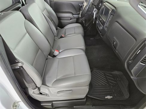 Used 2018 Chevrolet Silverado 1500 W/T image 17