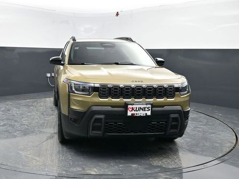 New 2026 Jeep Cherokee Laredo AWD/4WD image 2