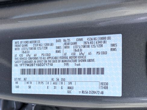 Used 2025 Ford F250 Lariat AWD/4WD image 33