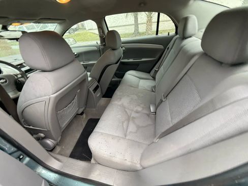 Used 2009 Chevrolet Malibu LT w/ Power Convenience Package image 9