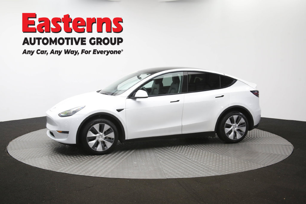 Used 2022 Tesla Model Y Long Range AWD/4WD image 56