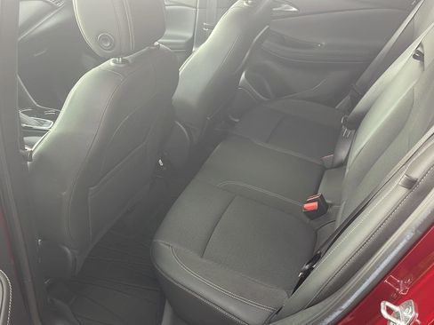 Used 2022 Buick Encore GX Select w/ Sport Touring Package image 7