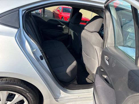 Used 2021 Toyota Corolla LE FWD image 25