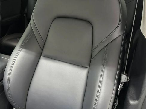 Used 2023 Tesla Model Y Performance AWD/4WD image 40