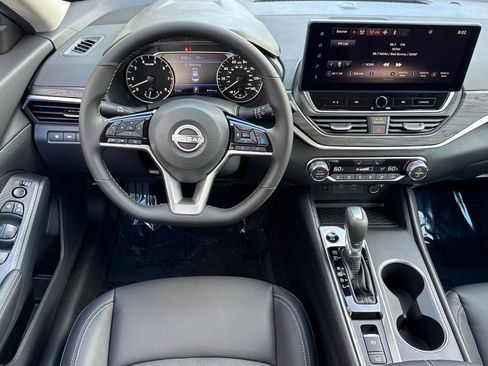 New 2026 Nissan Altima 2.5 SV FWD image 11