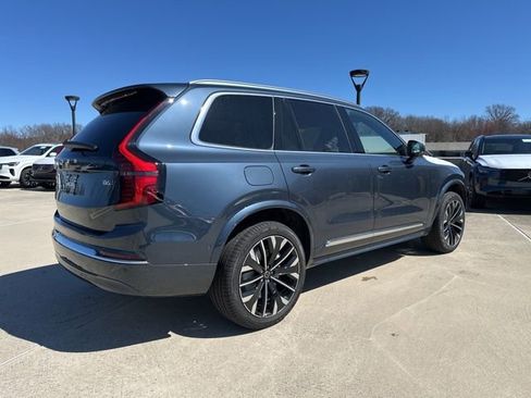 New 2026 Volvo XC90 B6 Plus w/ Protection Package image 7