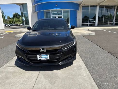 Used 2022 Honda Accord Sport image 14