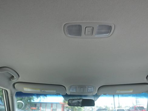 Used 2016 Kia Soul FWD image 19