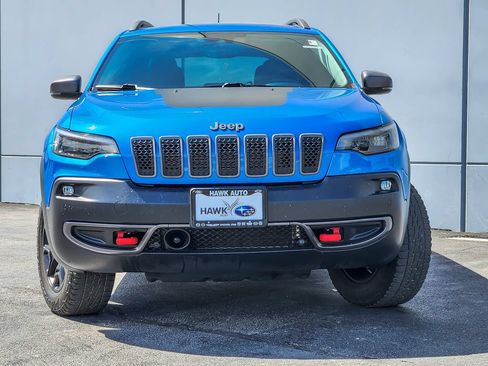 Used 2019 Jeep Cherokee Trailhawk AWD/4WD image 4
