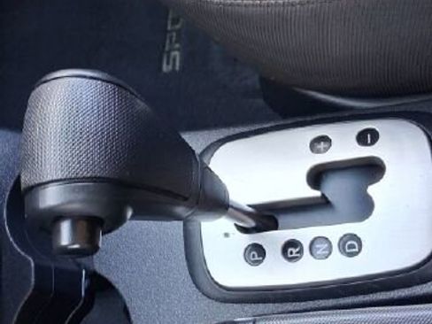 Used 2006 Kia Sportage LX image 23