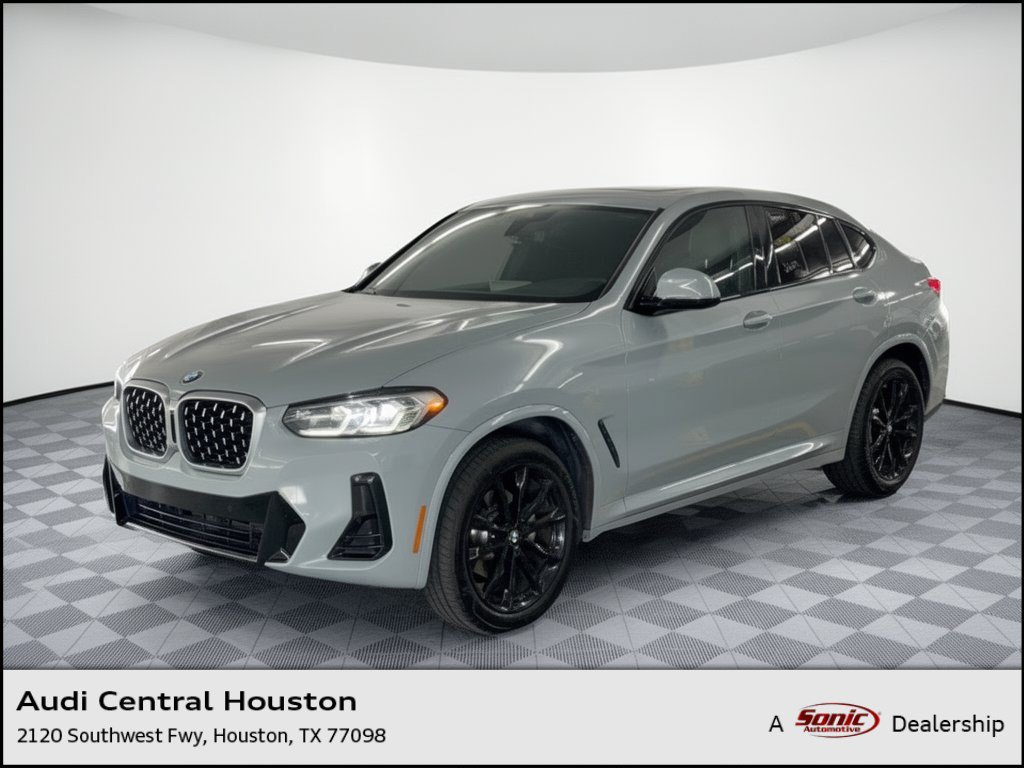 Used 2022 BMW X4 xDrive30i w/ M Sport Package AWD/4WD image 1