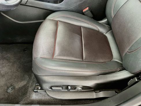 Used 2021 Chevrolet Blazer RS AWD/4WD image 19