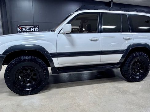 Used 1999 Toyota Land Cruiser AWD/4WD image 13