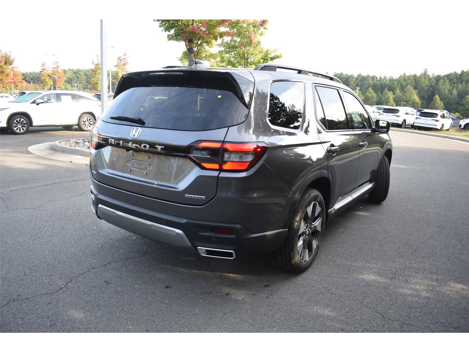 New 2026 Honda Pilot Touring image 7