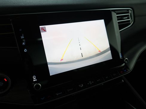 Used 2023 Jeep Wagoneer L Series II w/ Premium Group I image 30