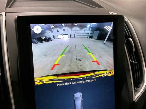 Certified 2024 Ford Edge SEL image 20