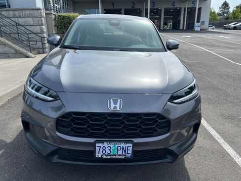 Used 2024 Honda HR-V LX image 2