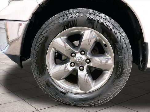 Used 2014 RAM 1500 Big Horn AWD/4WD image 9