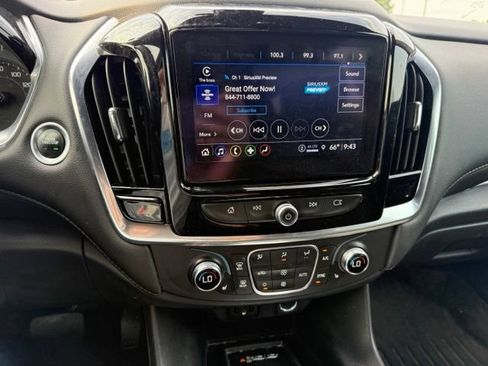 Used 2022 Chevrolet Traverse LT w/ LPO, Floor Liner Package AWD/4WD image 16