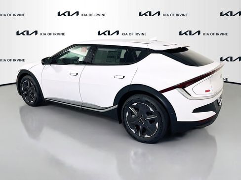 New 2025 Kia EV6 Light image 5
